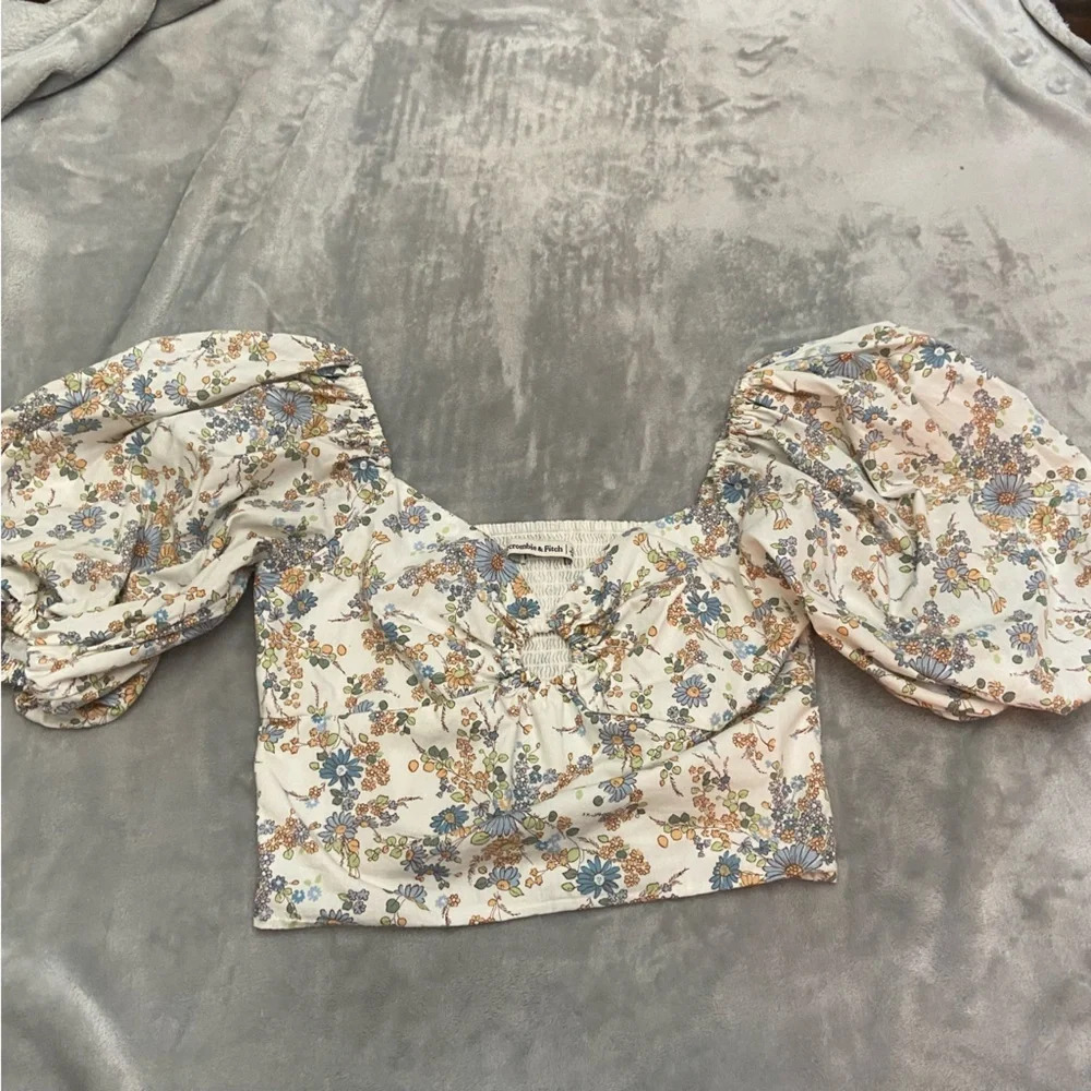 Abercrombie & Fitch Puff Sleeve Poplin O-Ring Top 21304 - Picture 3 of 9